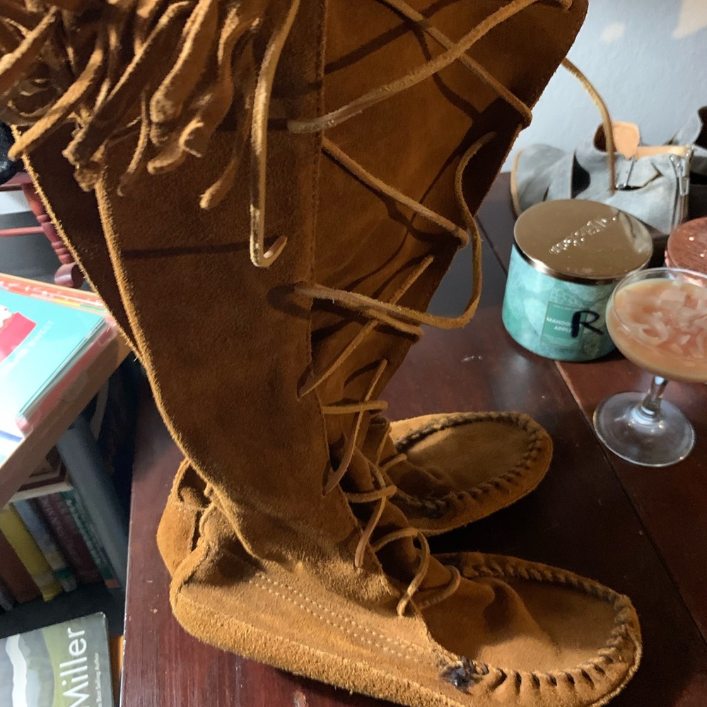 Moccasin lace up knee high boots. Size 8.
